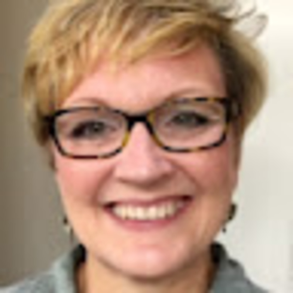 Meet your Posher, Pamela
